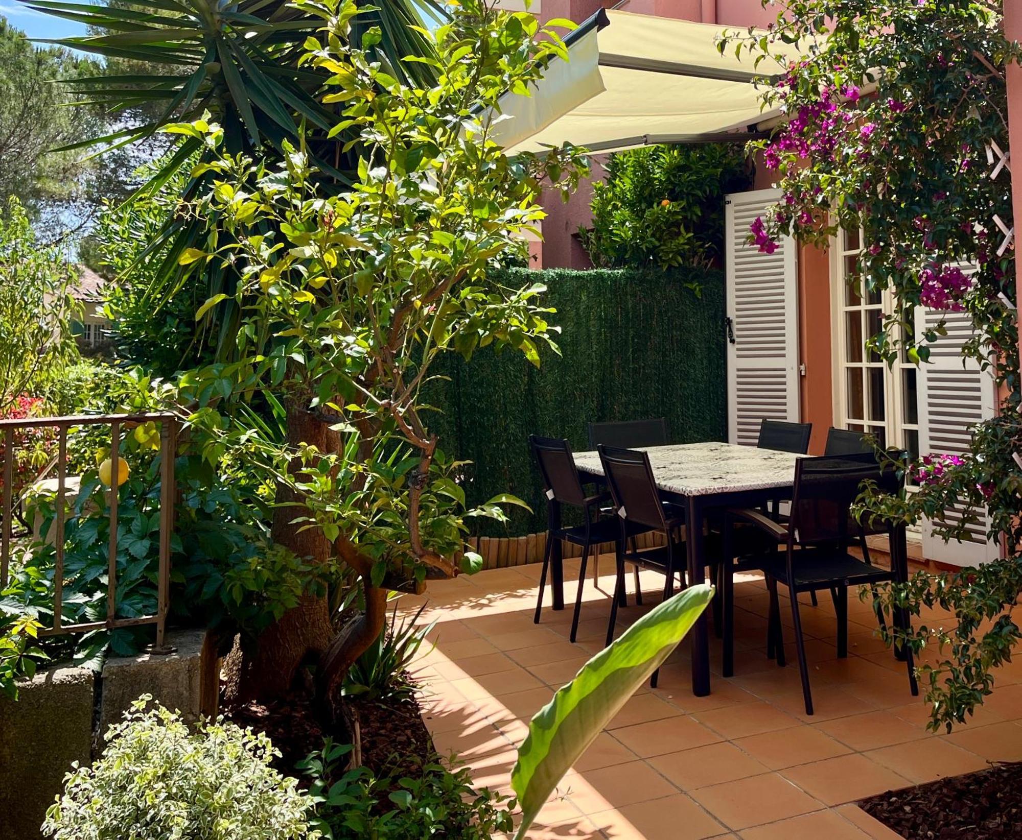 Village Typique - Piscine - Grande Terrasse Ombragee - Logement Climatise Mougins Extérieur photo
